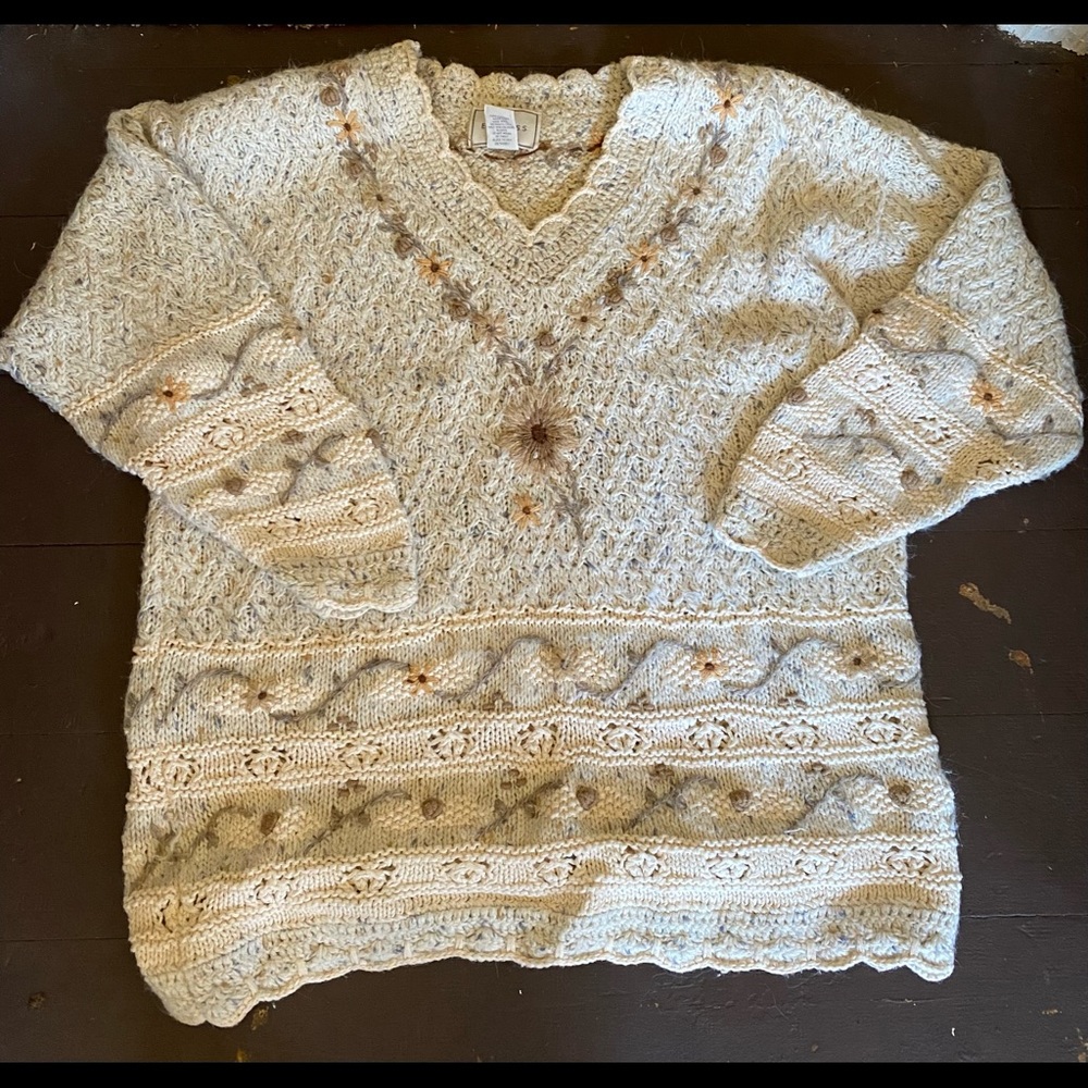 Hand-knit express sweater
